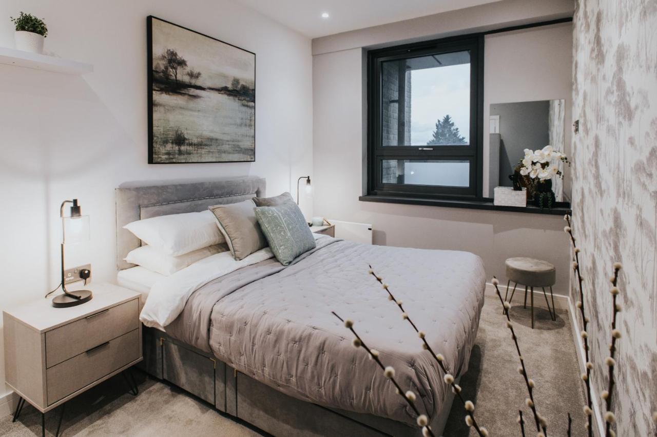 Circa17- Entire Apt, Free Parking, Gym, City Central & Free Netflix 布拉克内尔 外观 照片